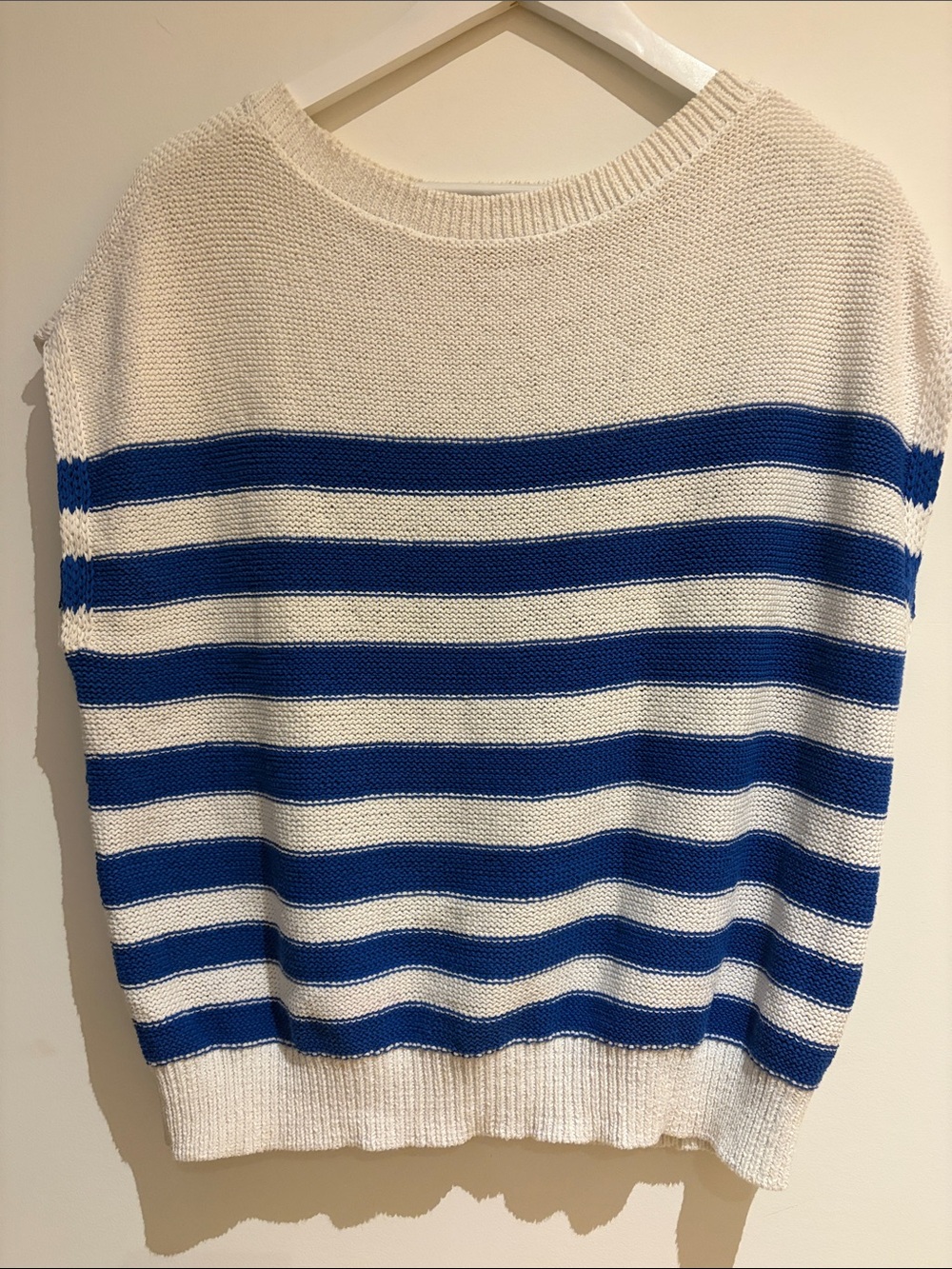 LOFT Striped Knit Sleeveless Blue & White Sweater (size: L)